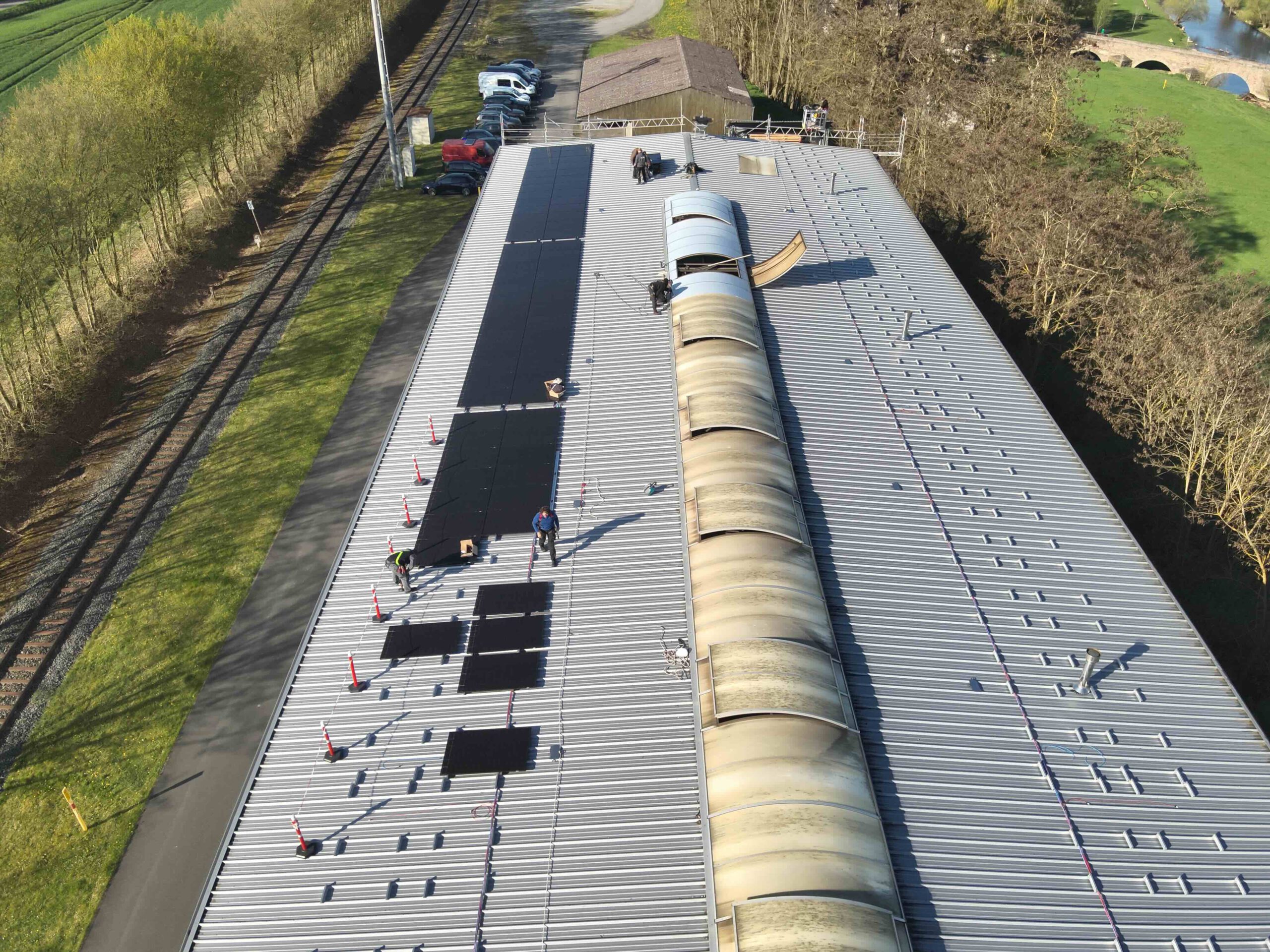 Bild Aufbau PV-Anlage
